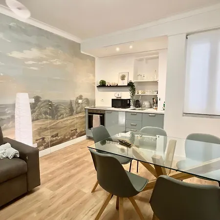 Happy Family Imperiale Apartment Genoa
